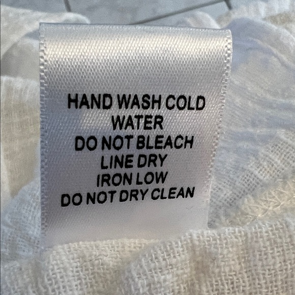 FAVLUX - Pretty White Ruffle Sleeve Blouse - Medium - Picture 14 of 16